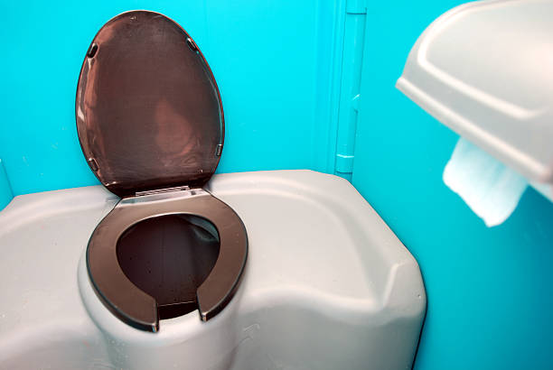 Best Affordable porta potty rental  in Blue Springs, MO
